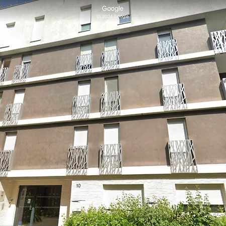 Quietstay 20' Paris, Connected Home Avec Terrasse Масси Экстерьер фото